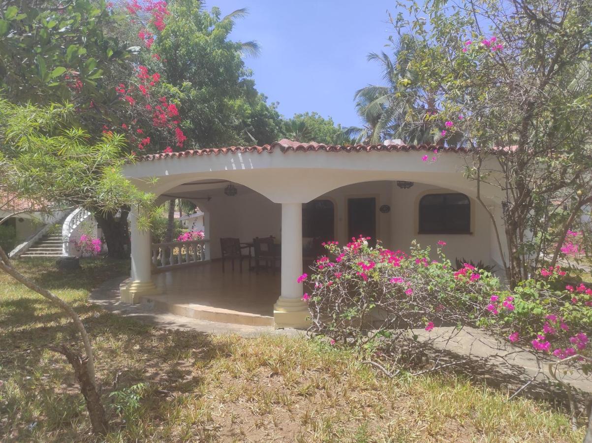 2Livu Villas Ватаму Экстерьер фото