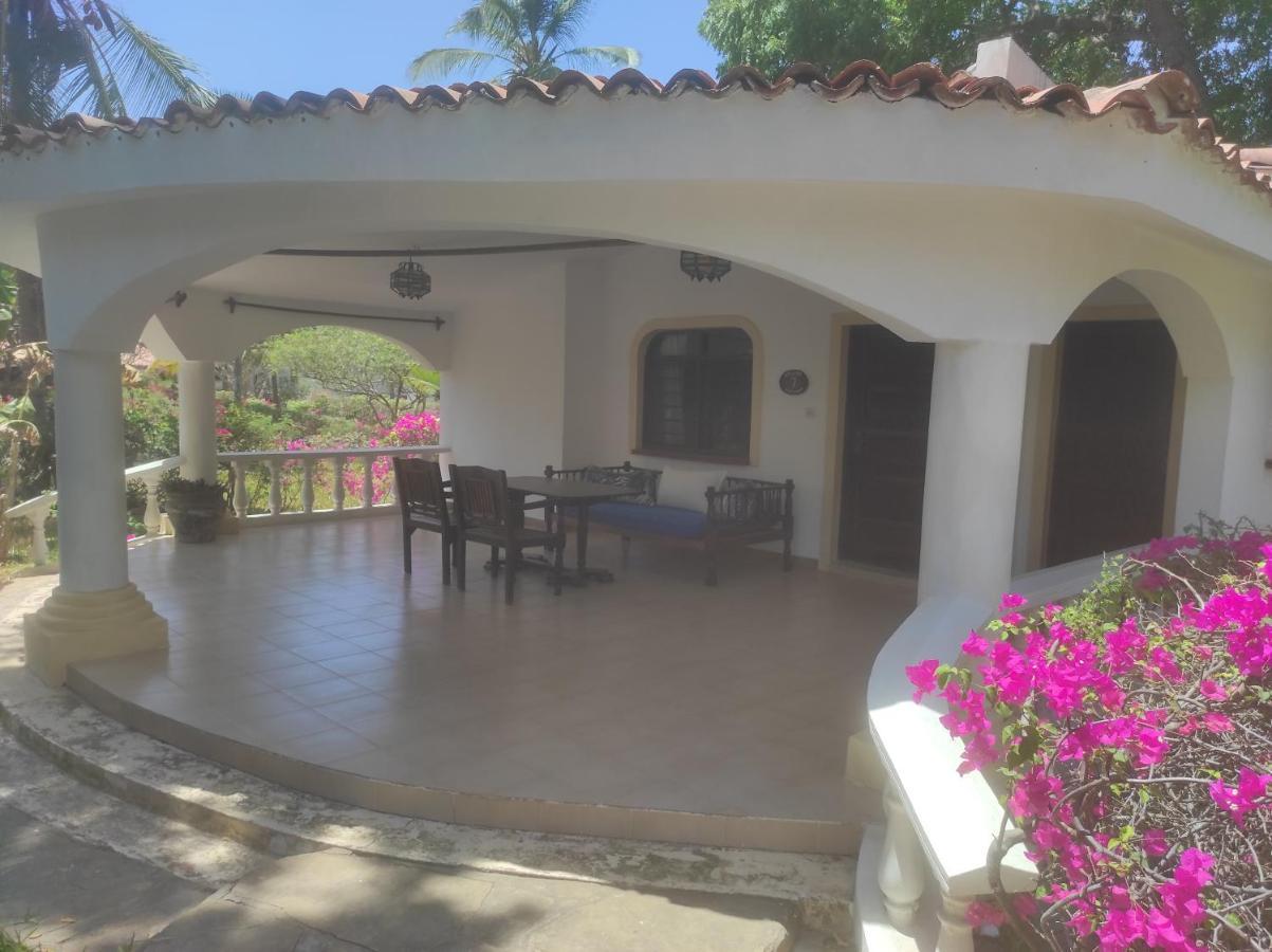 2Livu Villas Ватаму Экстерьер фото