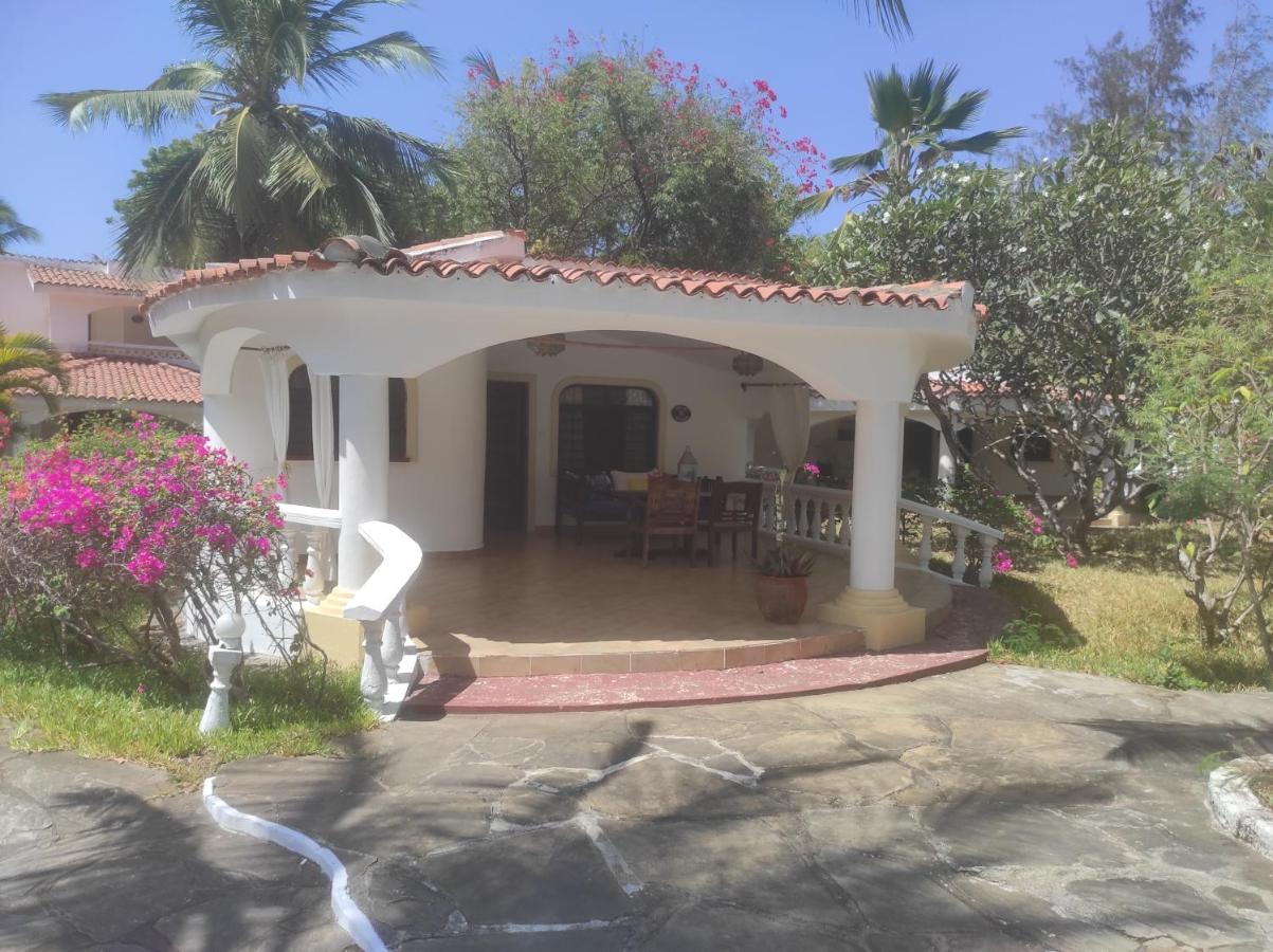 2Livu Villas Ватаму Экстерьер фото